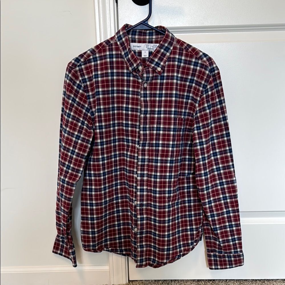 Old Navy Red and Blue Casual Button Down Shirt
